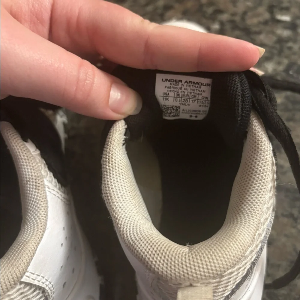 Under Armour Kids' Black and White Sneakers - Picture 5 of 5